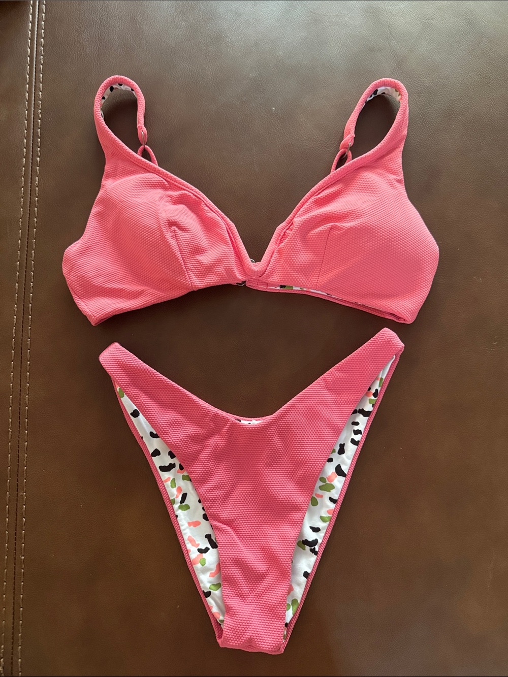 Maaji Lipstick Rose Flirt Reversible Swim Top/Bottom